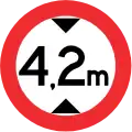 RR-6Height restriction (4.2 metres (14&nbsp;ft))