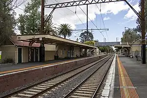 Westbound view from Fairfield platform 2 facing towards platform 1
