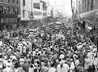Image 34Soldiers and crowds in Downtown Miami 20&nbsp;minutes after Japan's surrender ending World War II (1945). (from History of Florida)
