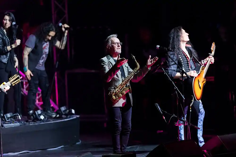 John Helliwell - 2018102214835 2018-04-12 Rock Meets Classic - Sven - 1D X MK II - 2024 - B70I0327.jpg