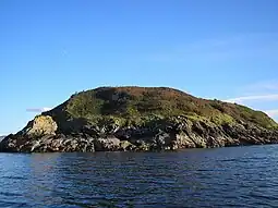 north shore of Guillamon Island