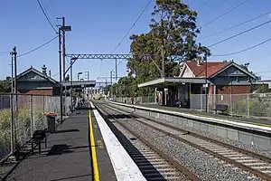 Northbound view from Northcote platform 2 facing towards platform 1