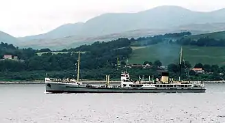 SS&nbsp;Shieldhall steams down the Firth of Clyde.