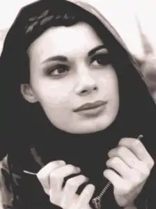 Same photograph vectorized with Inkscape's "Trace Bitmap" function, based on potrace, 1.05&nbsp;MB