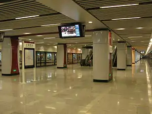 Line 11 platform of Shanghai West Railway Station